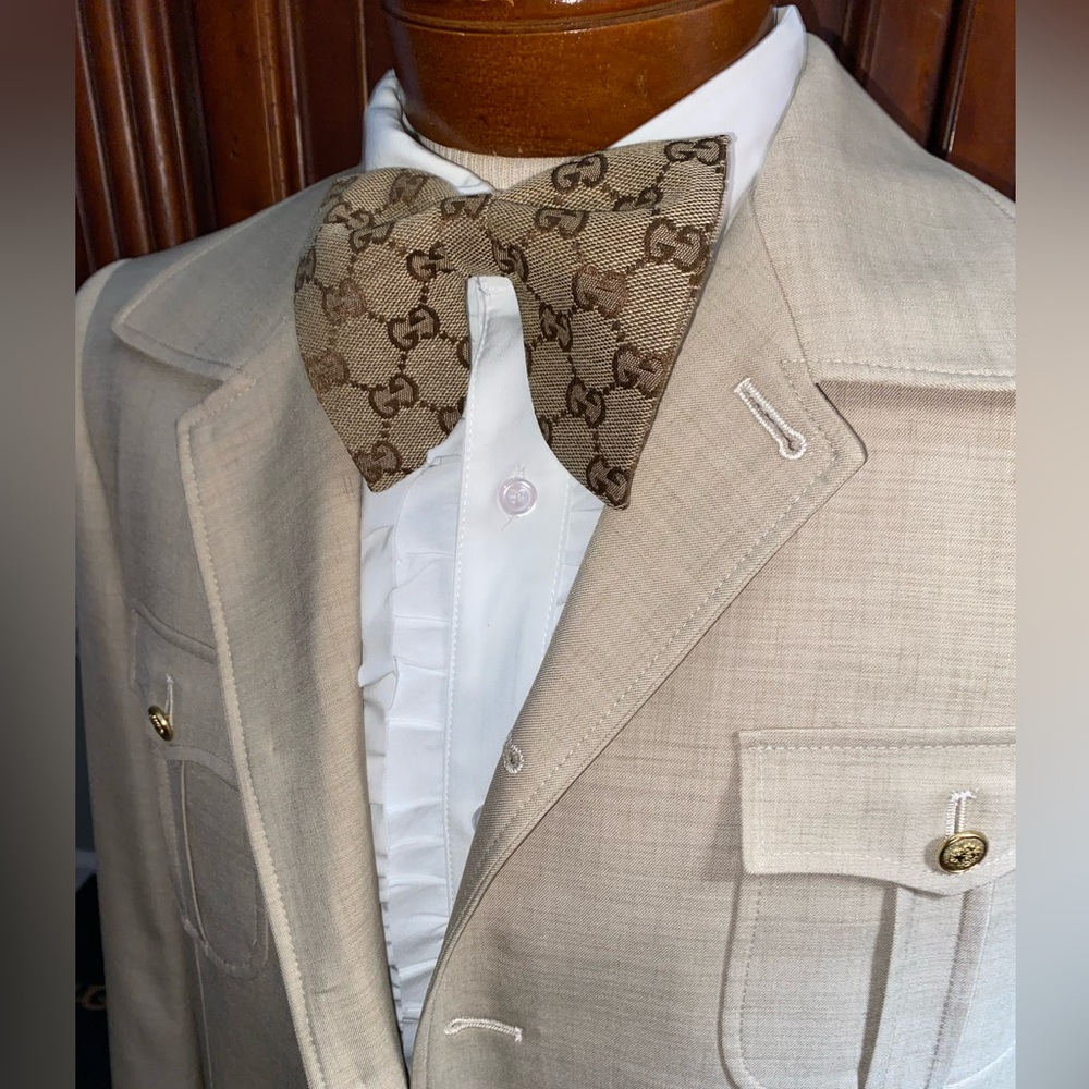 Gucci Bowtie